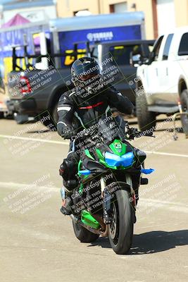 media/Sep-20-2025-TrackDaz (Sat) [[27f0cde673]]/Around the Pits/